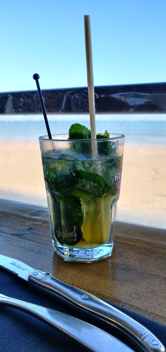 Alain C. (@alnchamb) on Twitter photo 