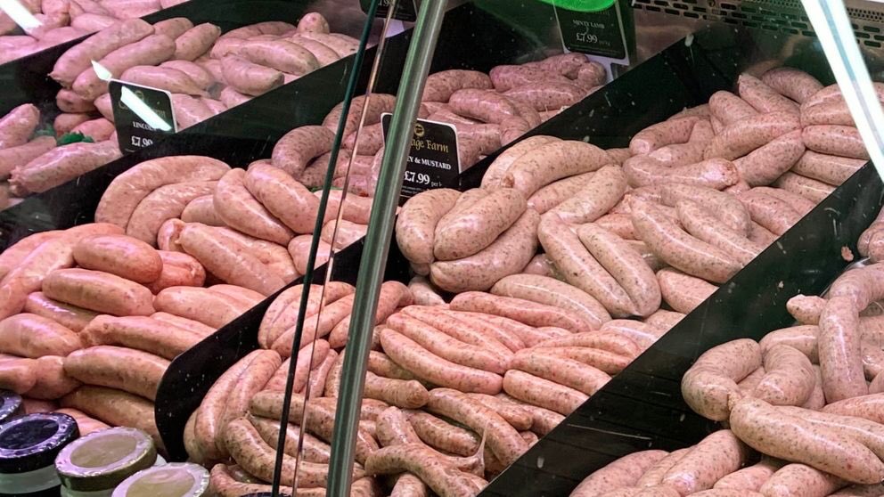 EconomicsQEHS's tweet photo. Brexit: 'Sausage war' ceasefire as UK and EU agree three-month extension to grace period
https://t.co/GkAVp8dtPd https://t.co/6eKWw9dNbV