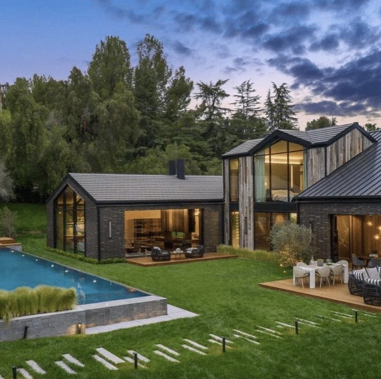 Ben Simmons builds $17.5 Million House from scratch using all the bricks he has shot throughout his career. However, the home did not pass a safety inspection as inspectors say , “Like Simmons it will likely “crumble” if it is put under any pressure.