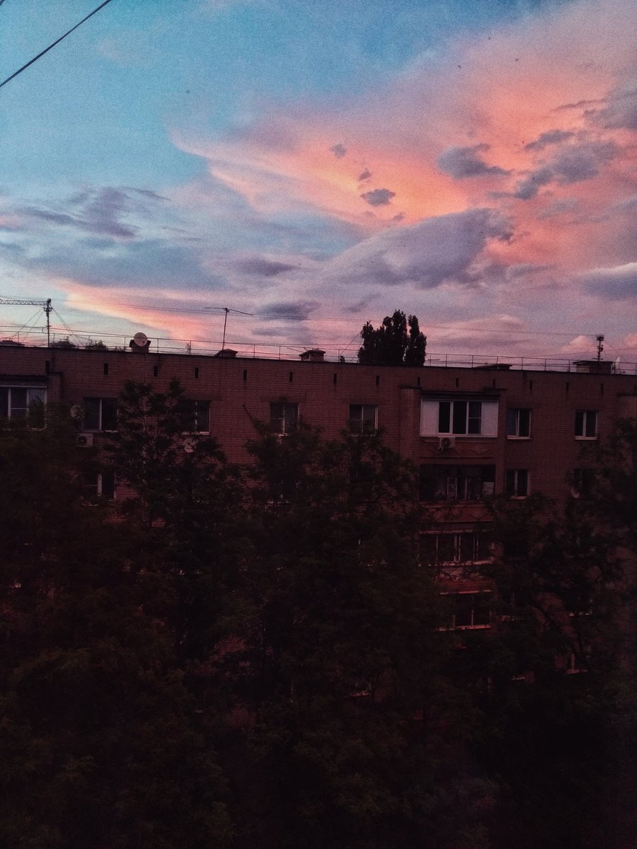 hes_eli's tweet photo. 🌌 https://t.co/P4mGKJFqQN