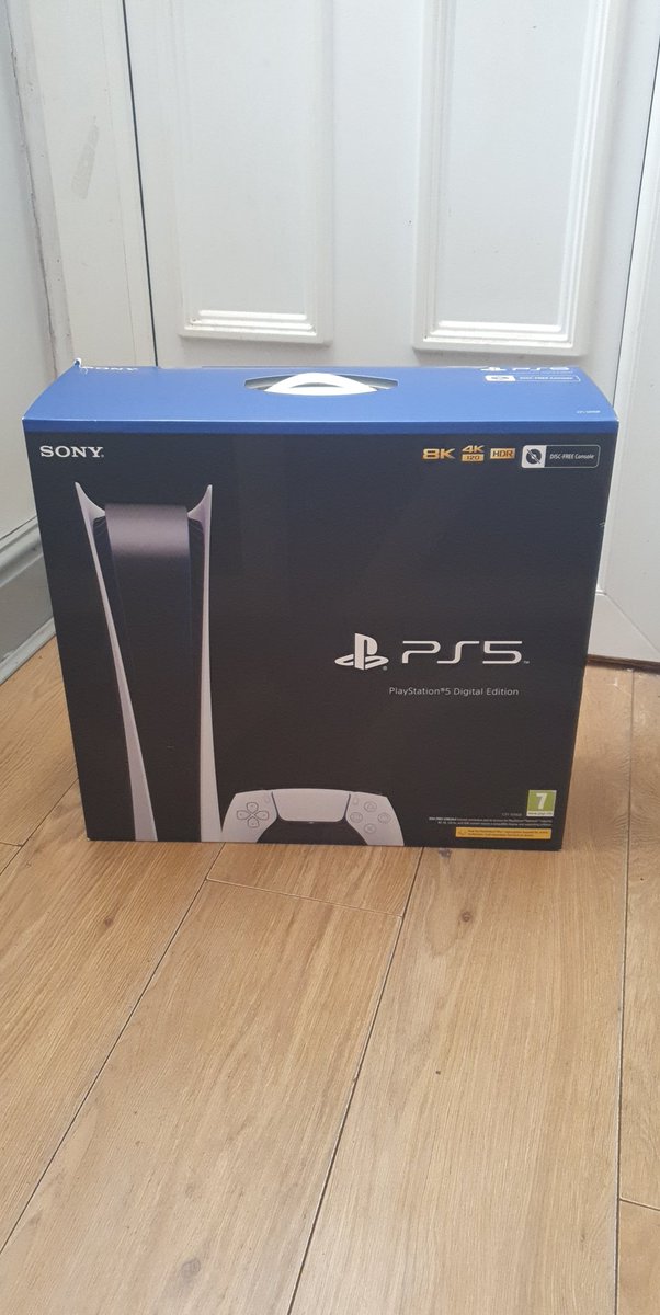 kclou90's tweet photo. @PS5StockAlertUK Just turned up from yesterday's amazon drop 😁 thanks again guys 👌 https://t.co/sAuRQNYpiV