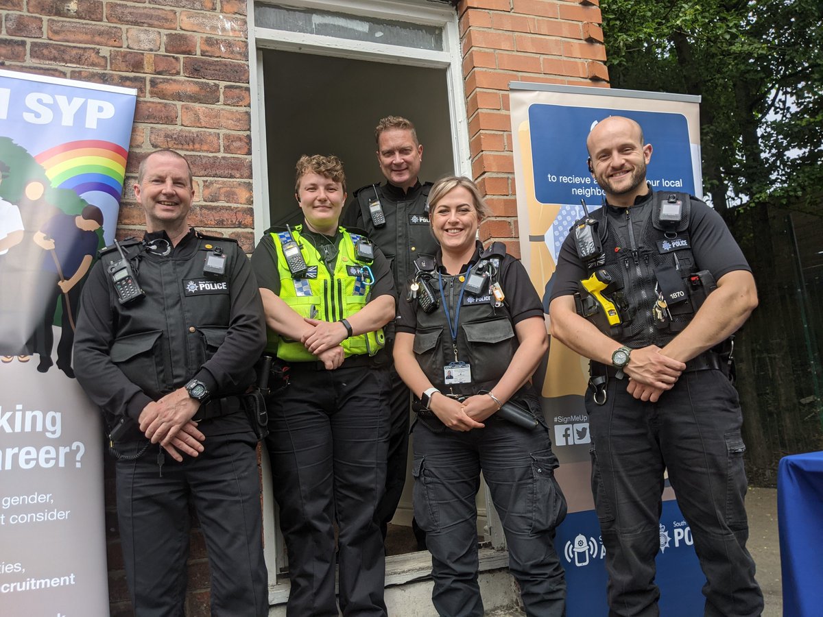 SYPolFed's tweet photo. #GoodPoliceWork from Sergeant Tony Cartlidge and team: https://t.co/7XrPIEgpqt https://t.co/OZJdsfIKoN