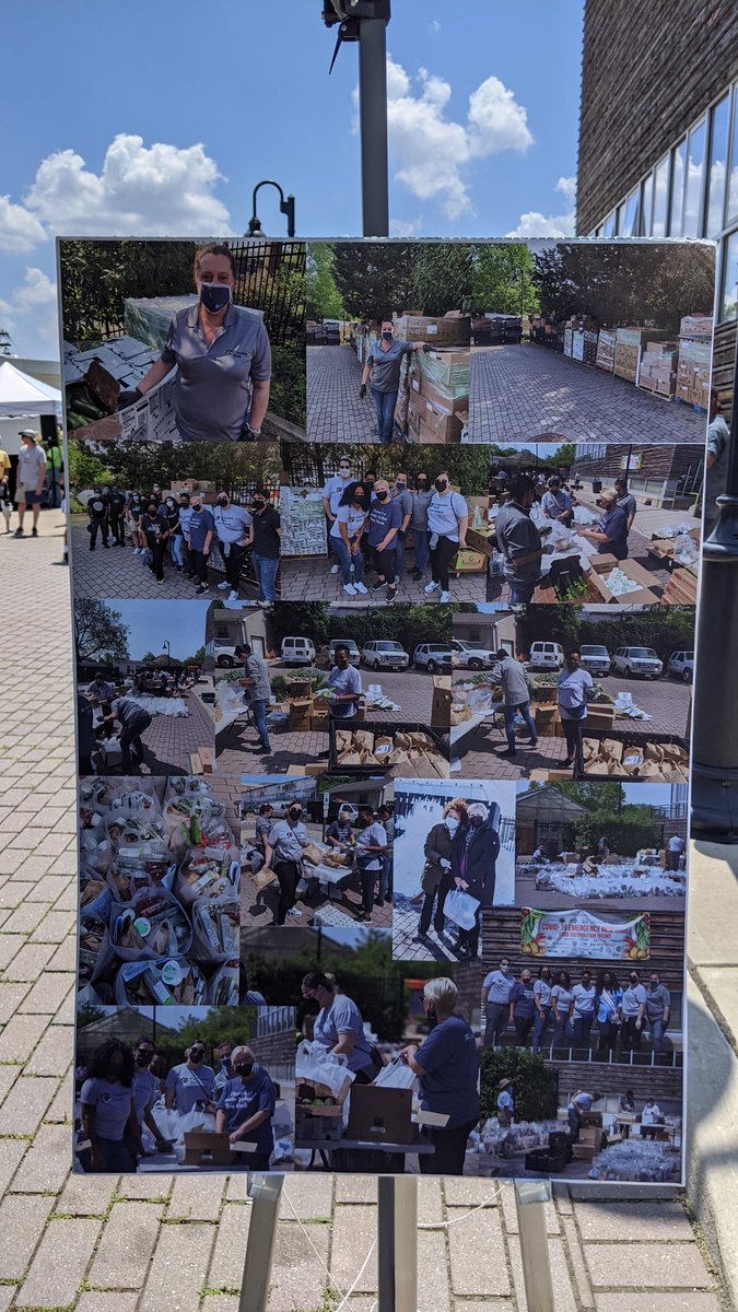 OPCCI_NJMS's tweet photo. Today Caresparc Consulting in partnership w/ @JerseyCares @TableToTableOrg @ColumbiaBank &amp; a host of others held a bbq in honor of volunteers (which included our students  at @Rutgers_NJMS) who helped distribute over 1M lbs. of food to those in #Newark over the past 15 months! https://t.co/TiZT9Q8K1e