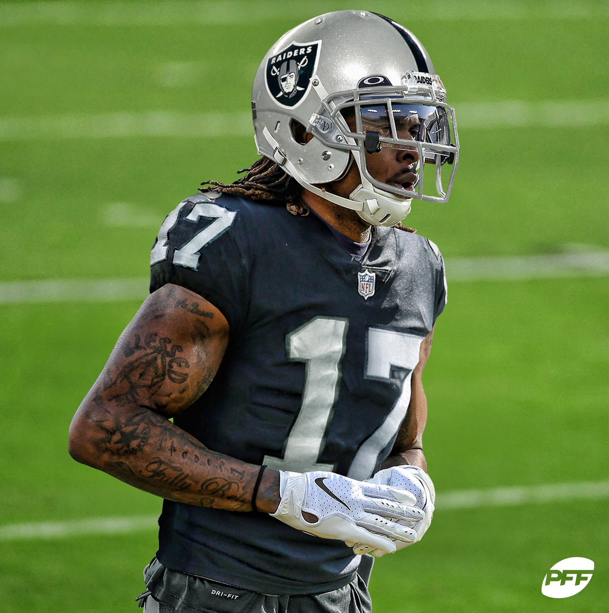 PFF's tweet photo. “I guess we never know what the future holds”

CC: @Raiders https://t.co/o8IlmdpJLL