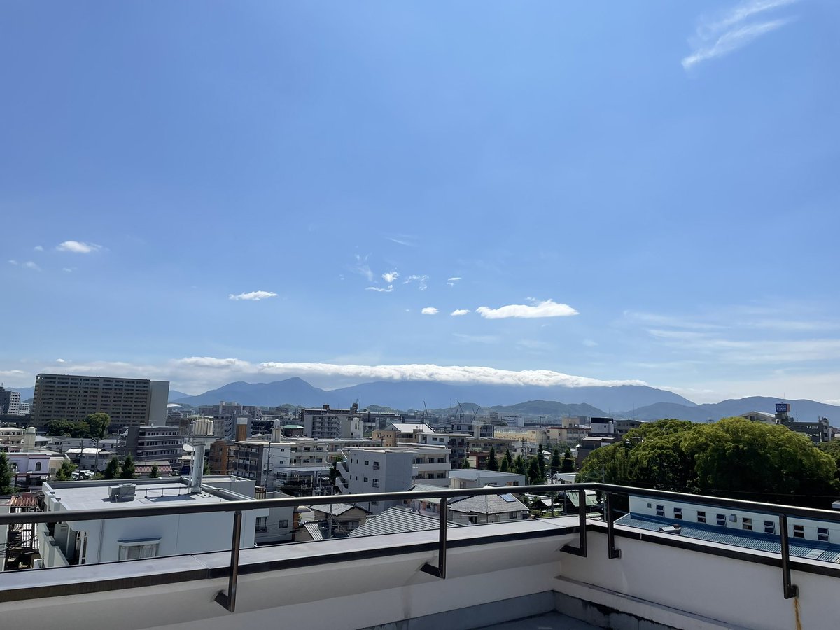 nextdragon1's tweet photo. 関東は大雨らしいね。

こういう時にやっぱり離れてるんだなーと実感する。 https://t.co/S8KB9R1BB8