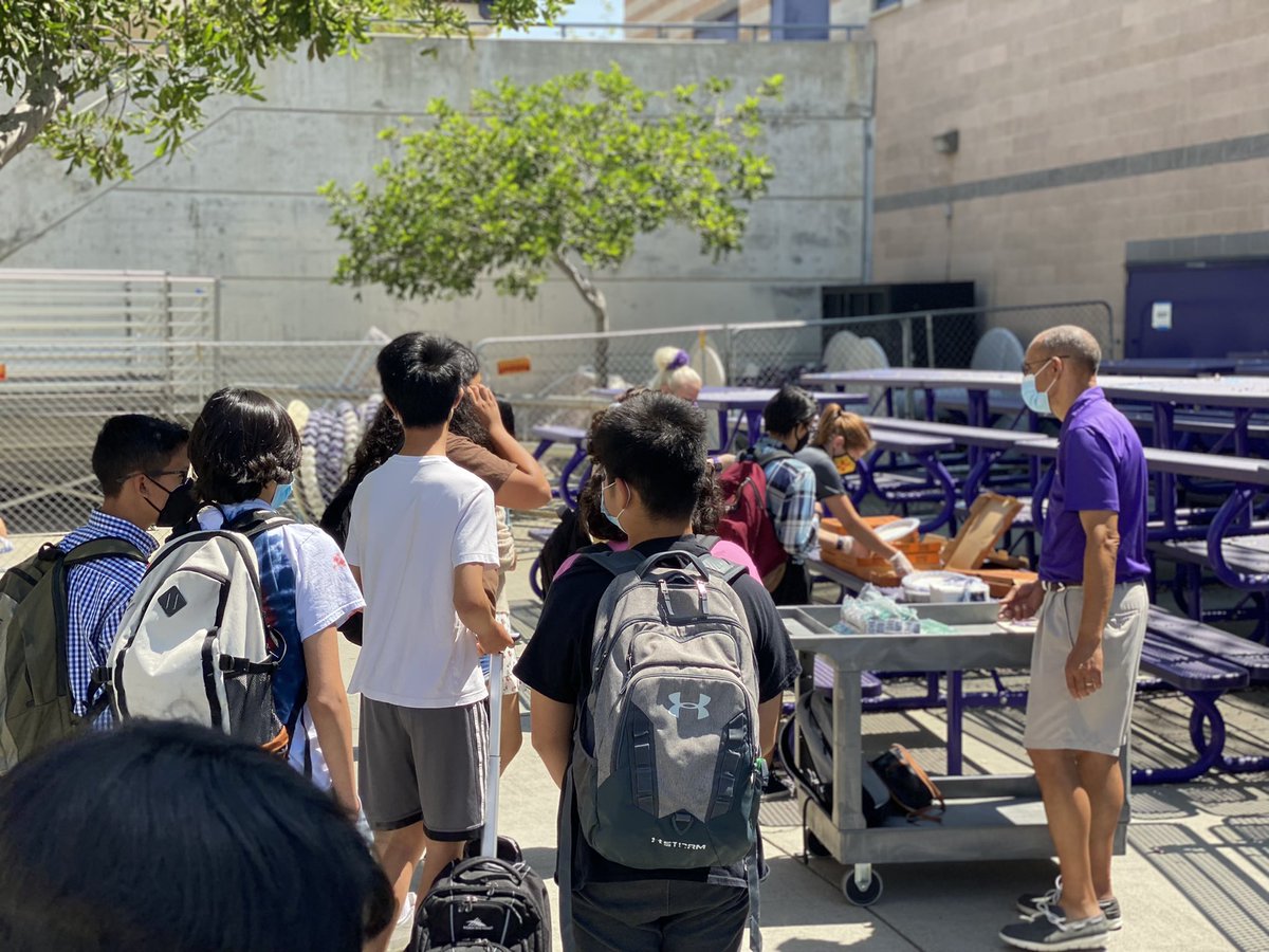 RanchoHSCougars's tweet photo. Today our students in our bridge program finished their last day of summer school and were celebrated with some pizza and certificates by Mrs. Williams-Pierce, Mr. Stevens and Mrs. Squires! Great job Cougars!! https://t.co/PRaLnF0T2Q