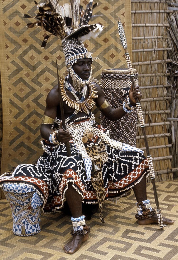 MarquesSpeaks1's tweet image. Kemet put it out on a grand scale but the culture could be found as far south as the BaKongo. The evidence is all around our beloved continent.
#kemet #taseti #tameri #kush