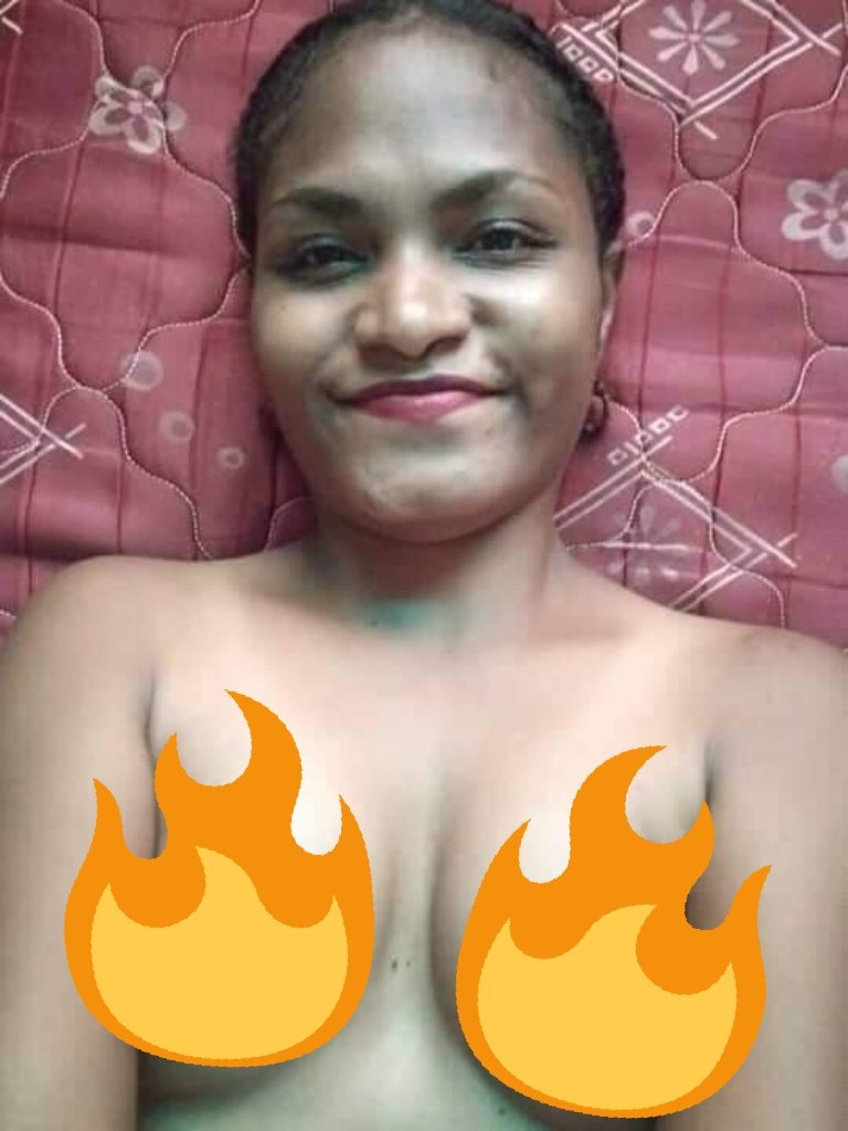 BugilSentani's tweet photo. Enggo https://t.co/I9vMnLfyTz