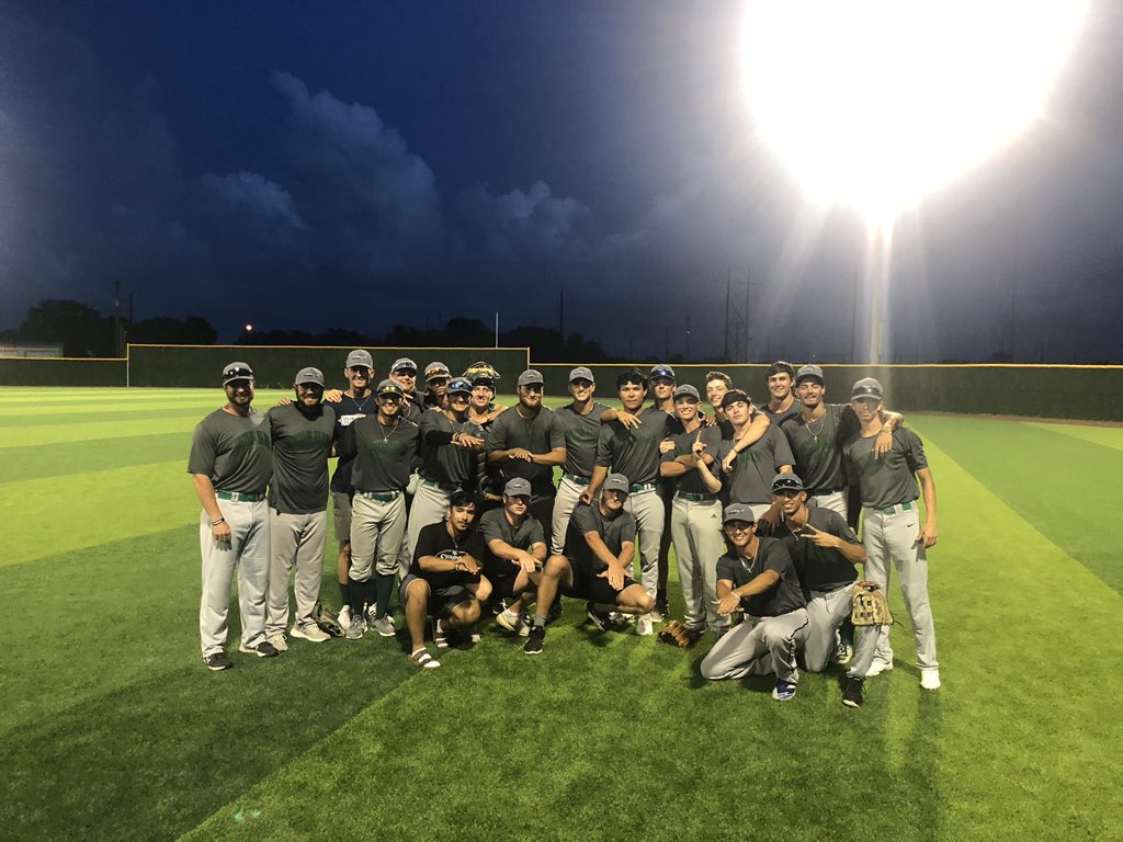 Mustang Island Snappers tweet media