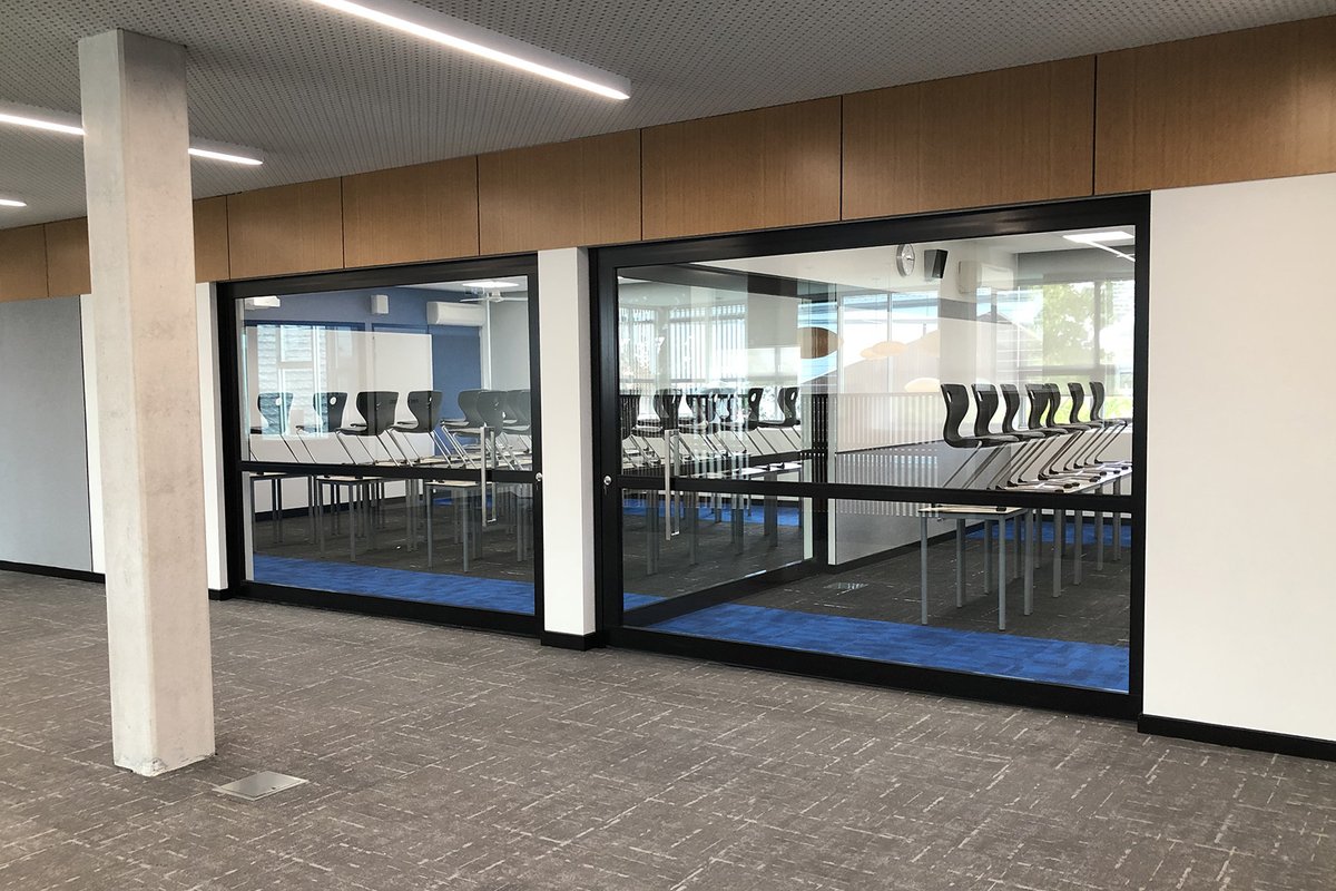 Alumind's tweet photo. The Mount St. Joseph Girls’ College project features GLYDE’s large cavity acoustic sliders, measuring 2700 high by 3200 wide.

Architect: Minx Architecture
Builder: Magellan Projects
GLYDE® products: Large Cavity Acoustic Sliders

#acousticsliders #educationarchitecture https://t.co/yEhW1srqGD