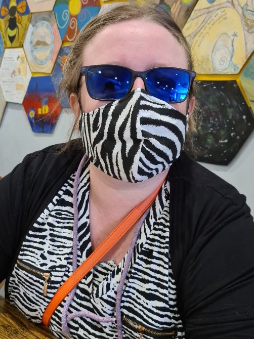 #Dazzle4Rare new zebra mask u like? <a href="/dazzle4rare/">dazzle4rare</a> 😃🦓