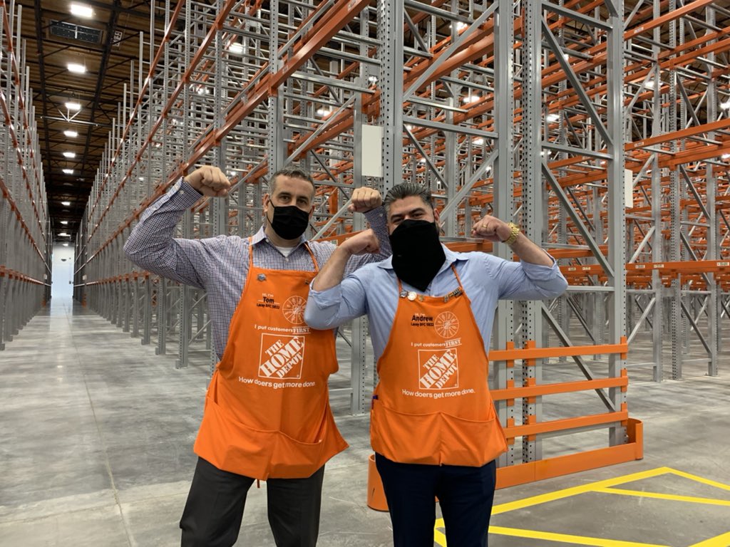 Kelly Schnatter tweet media