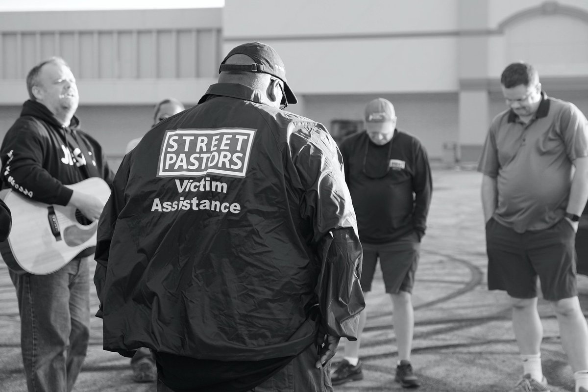 Pastor Donovan Price (@sltionsnresrces) on Twitter photo 