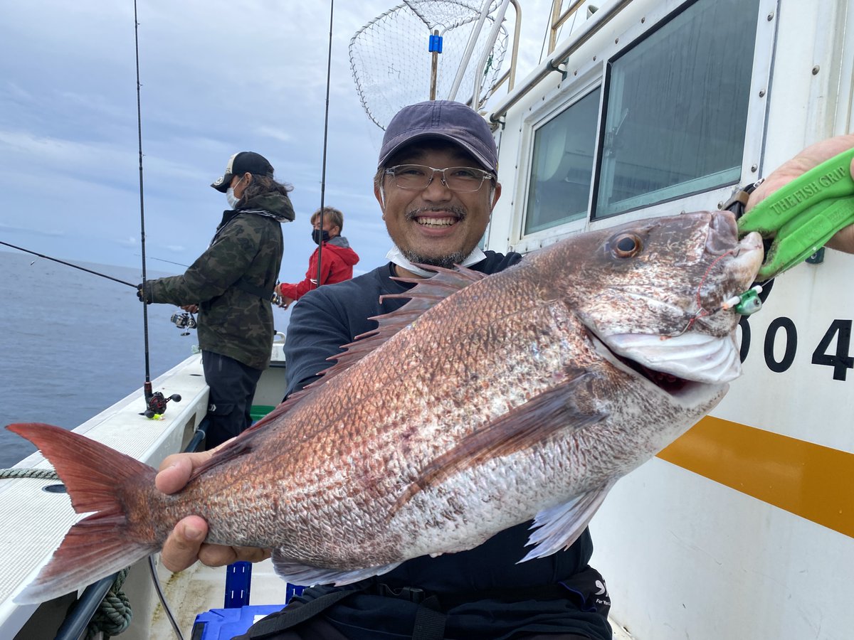 ট ইট র Ima 真鯛魂モニター 五十嵐正人さんからの 最新釣果レポートです 釣行日 21年6月27日 エリア 飯岡 千葉県 釣果 真鯛 1尾 サイズ 3 1kg ヒットルアー レンジセッター 8号 ナイスコンディションの鯛 さすがです 皆さんも大型 ট ইট র Ima 真鯛魂モニター 五十嵐正人さんからの 最新釣果レポートです 釣行日 21年6月27日 エリア 飯岡 千葉県 釣果 真鯛 1尾 サイズ 3 1kg ヒットルアー レンジセッター 8号 ナイスコンディションの鯛 さすがです 皆さんも大型