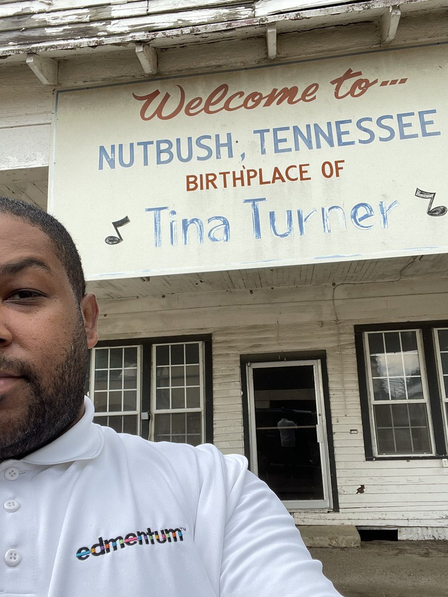 Just realized today while visiting district partners in Tennessee, I’ve been to the place that  Elvis Presley made famous, the Birthplace of Issac Hayes and the Birthplace of Tina Turner! #TN #Edmentum