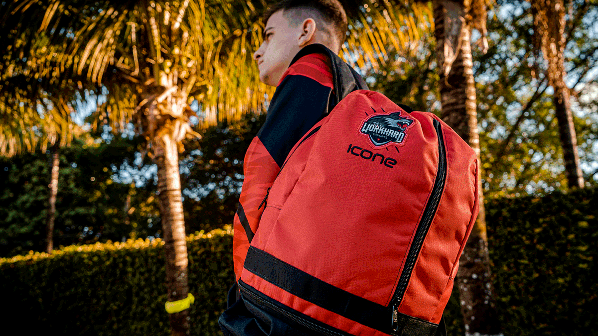 O jovem de hoje só pensa em uma coisa nesse frio: NESSE BELÍSSIMO KIT DA WORKHARD! 🤩

Lindíssimo não é mesmo senhores? 🔥

#AquiÉWork #FazOW