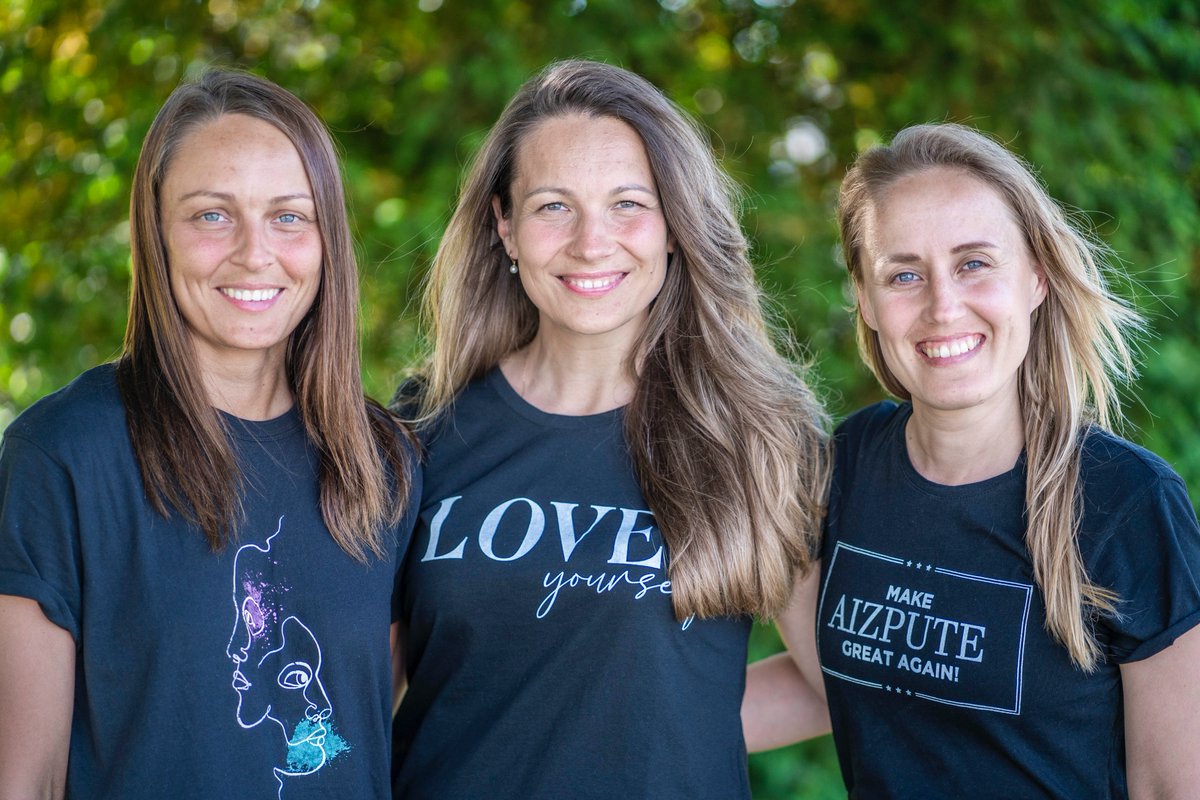 TUESILV's tweet image. “Šis laiks mums iedeva mieru un atziņu, ka nauda un materiālā pasaule dzīvē nav svarīgākais, pēc kā tiekties.“ Uzņēmēja Linda Lūse #TUESILV #NVOCovid2021 tuesi.lv/japadoma-par-s…