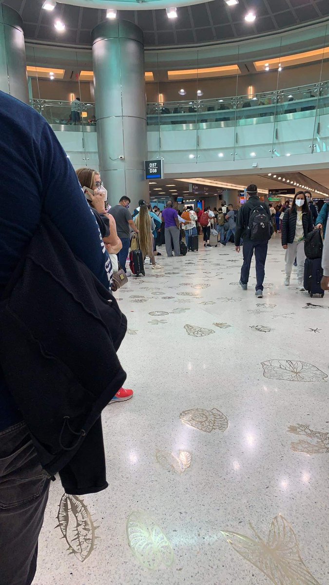 CheyenneTang's tweet photo. @AmericanAir Took over an hour to get connected over the phone. Been standing in line since 3pm (now 4:56) to see if there are any accommodations to be made. No assistance from airport ground staff. https://t.co/t8Qs91JjiD