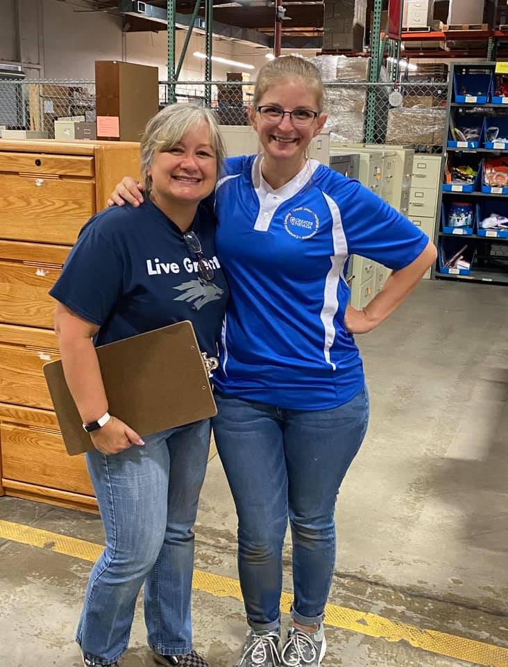 EdAllianceWasho's tweet image. HUGE thank you to our wonderful volunteers from @greaternevadacu, @NVEnergy, and our delightful board members and interns! Teachers’ Warehouse inventory was a breeze thanks to them! #PartnersInEducation #ThankYou #ManyHandsLightWork