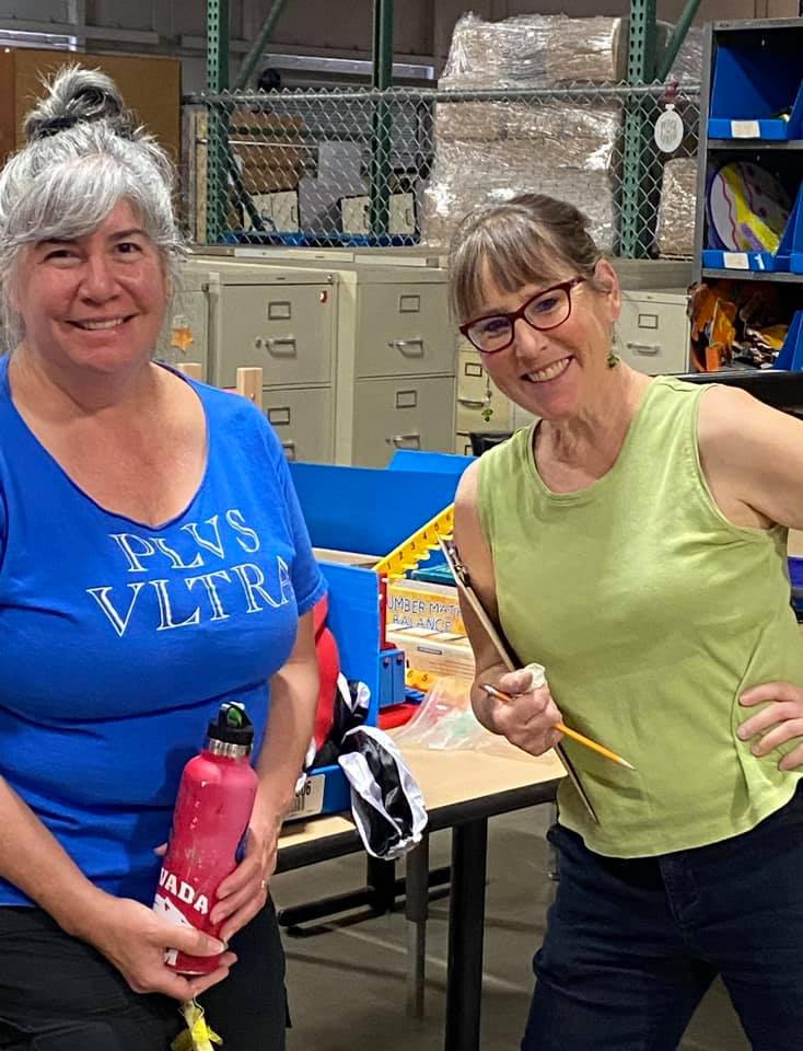 EdAllianceWasho's tweet image. HUGE thank you to our wonderful volunteers from @greaternevadacu, @NVEnergy, and our delightful board members and interns! Teachers’ Warehouse inventory was a breeze thanks to them! #PartnersInEducation #ThankYou #ManyHandsLightWork