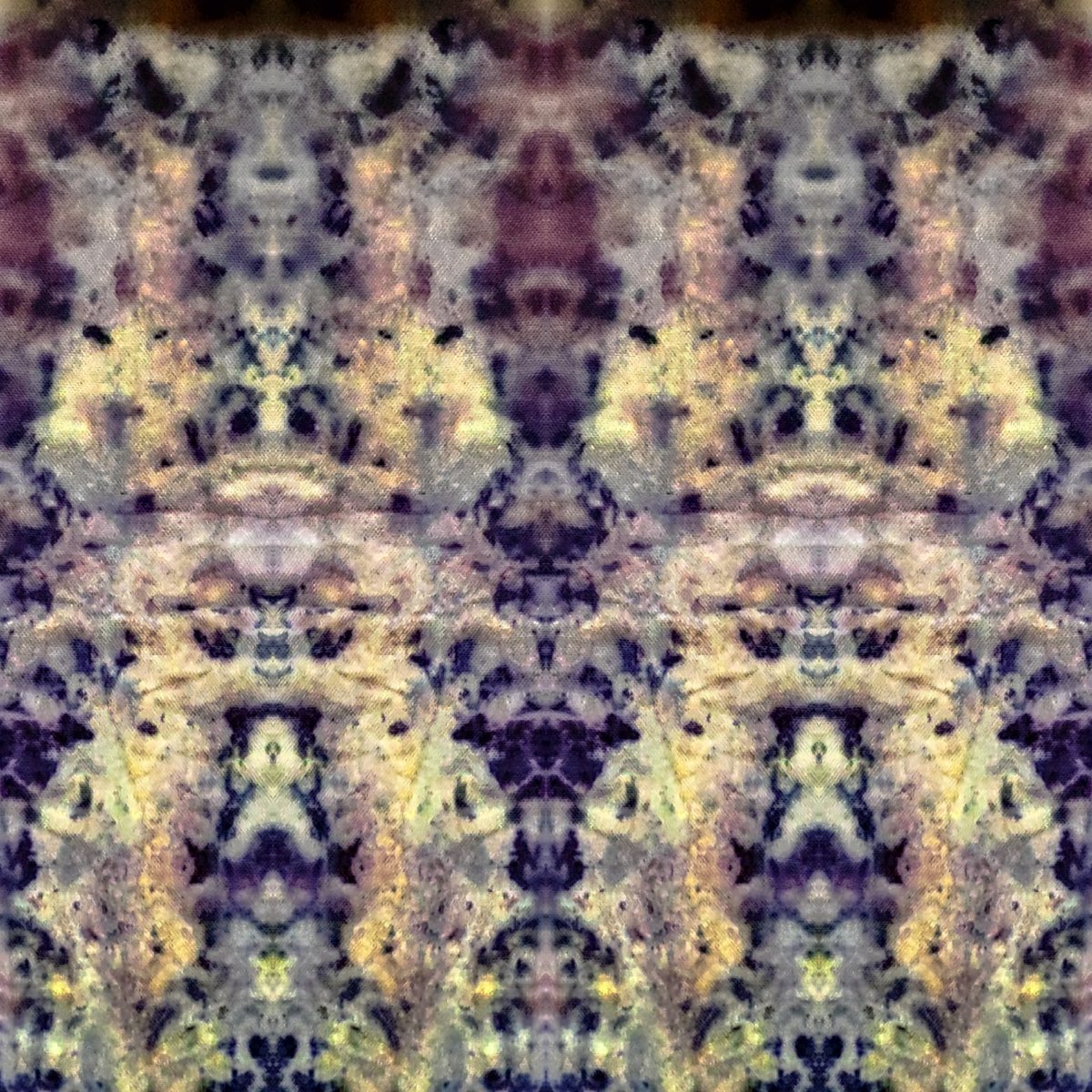 DavyLabs's tweet photo. @AkunMasud Check out this beautiful Natural Dye Print #5 on #rarible :) #NFT #raribleNFT #NFTart #dyeart https://t.co/JdOl03gnYu