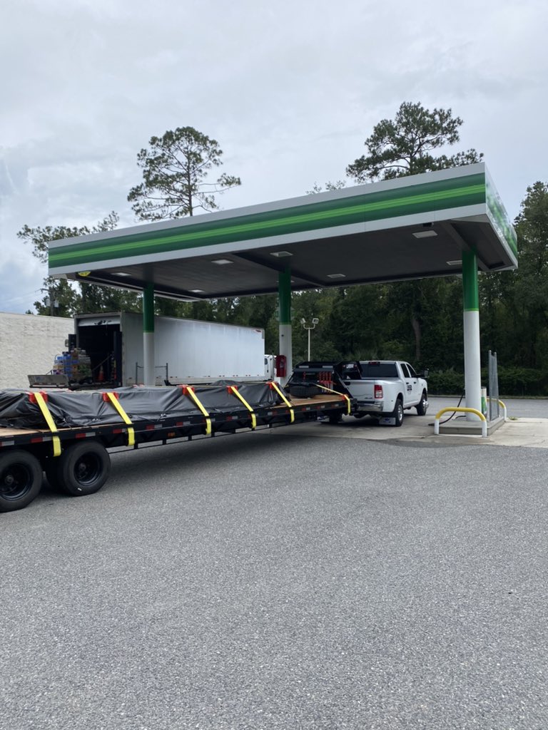 BraydenClakley's tweet photo. Tampa, FL ➡️ Virginia Beach, VA

SN: If you would have told me a year ago that I would be starting a company with my dad a year later I woulda laughed... https://t.co/vro4gdDGhr