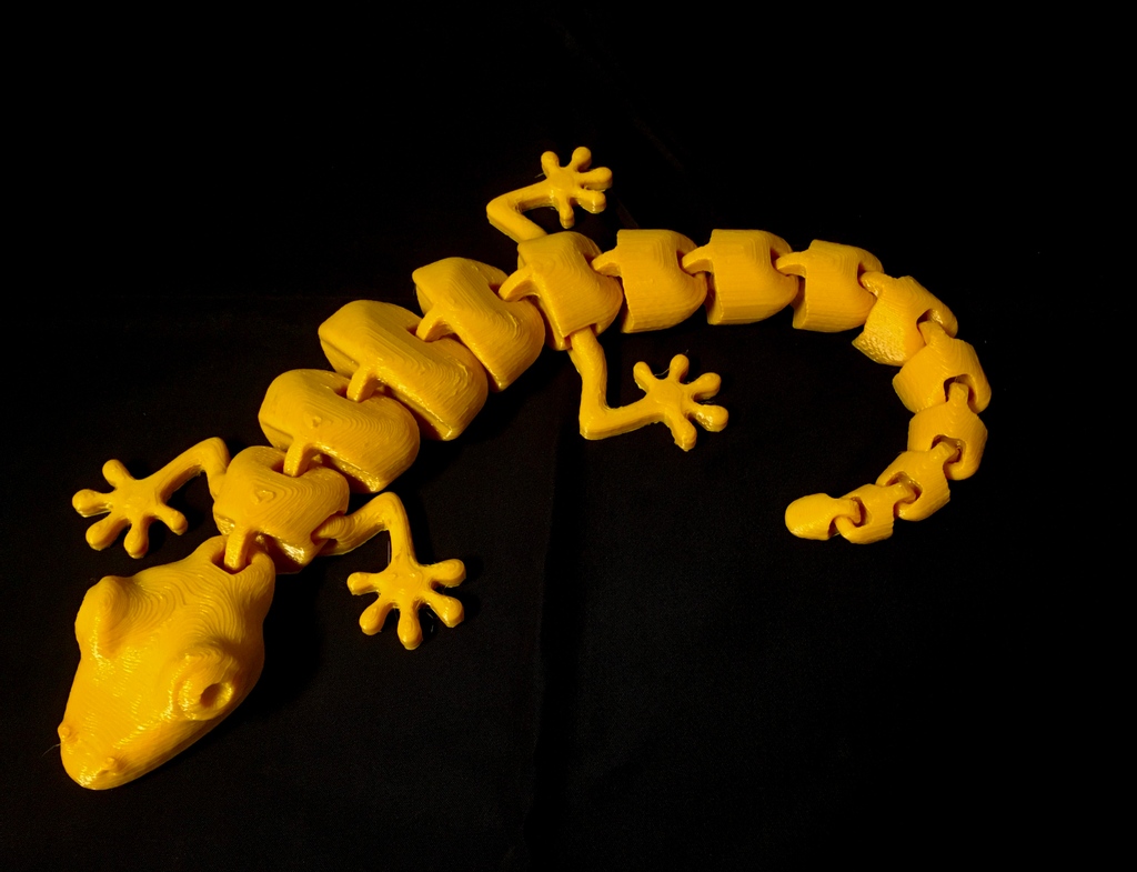 NefilaTek's tweet photo. Print of the Day: An articulated lizard printed with our new recycled Nefila PETG yellow ♻️♻️♻️ !!

#Nefilatek #3Dprinting #3Dprints #3Dfilament #sustainability #sustainable #recycled #recycledplastic #recycling #ecofriendly #prusai3mk3 #additivemanufacturing #recycledfilament https://t.co/ONf05VKv0K