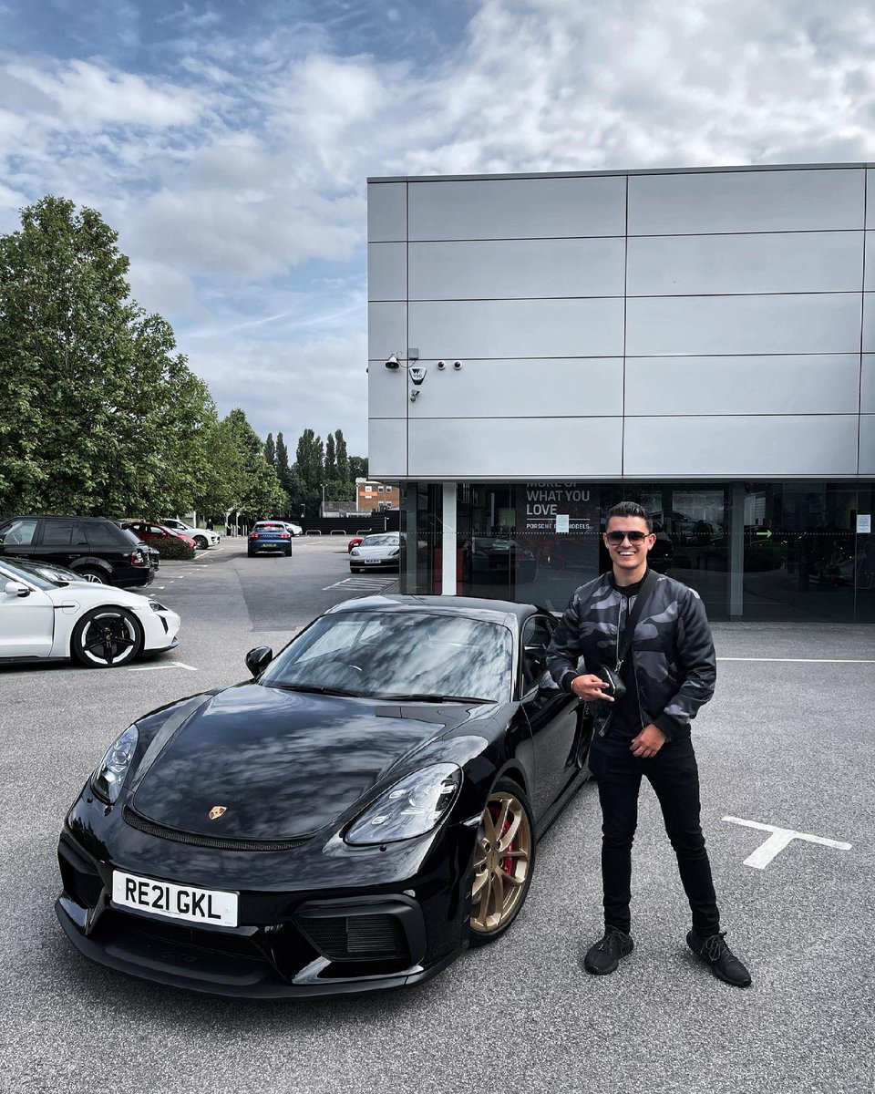 nathanjain_'s tweet photo. New Car Day 🚗 https://t.co/12p2MVbwNE