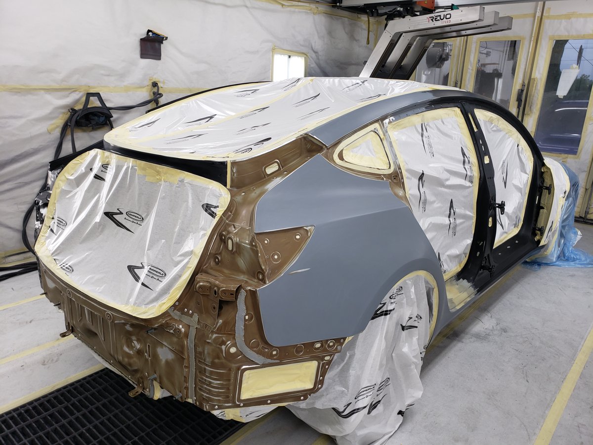 NorthStateCus's tweet photo. Happy Hump day Twitter! What's in your paint booth? #tesla #model3 #longrange #prepaint #postpaint #revo #infared #gotpaint #freshlook #notapelines #prelosscondition #factoryfinish #northstatecustom #northstateautobahn #quality #integrity #est1970 https://t.co/AFpebe2PSI