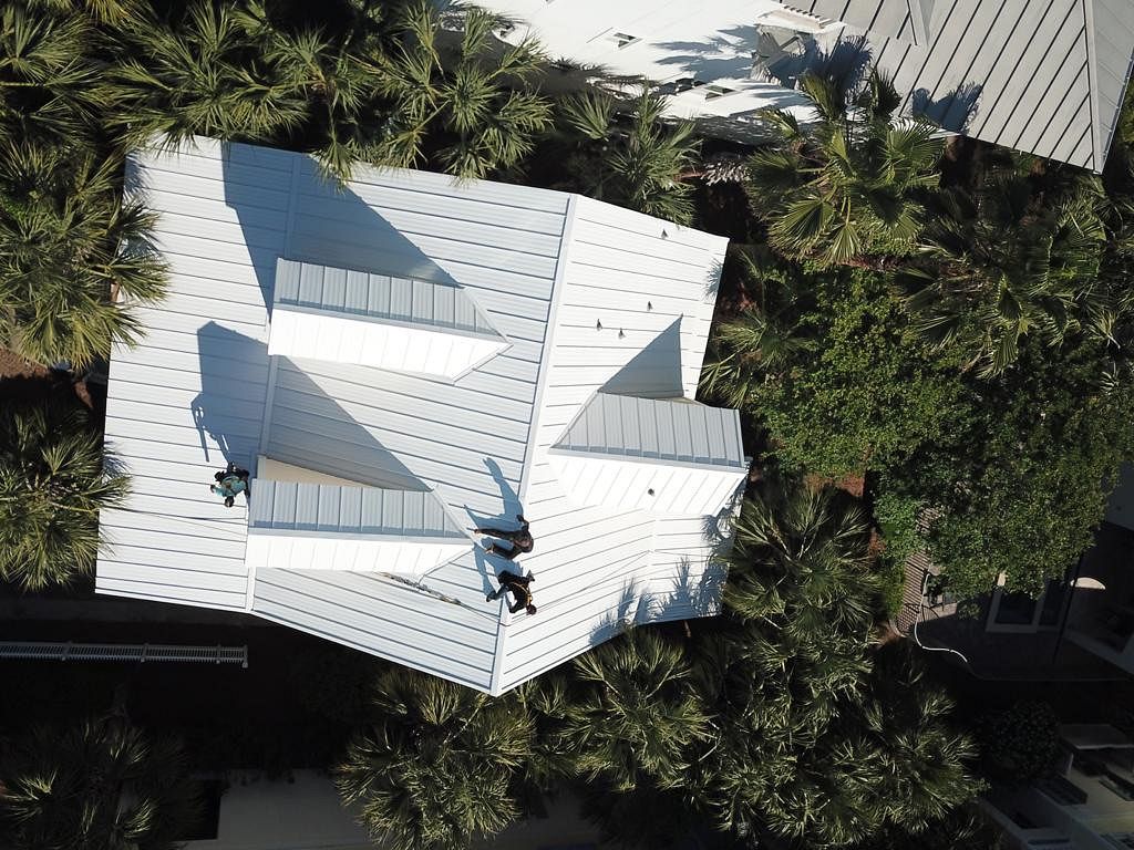 EliteExteriors's tweet photo. Beauty of a view!  #miramarbeach #florida #metalroof #roofing https://t.co/yUZSX9oxqr