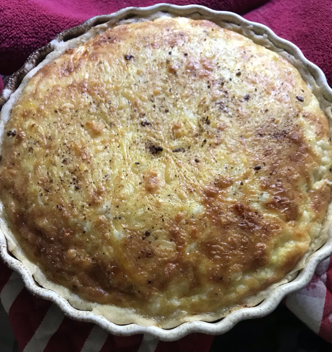 Csmcnctn's tweet image. Bacon and spinach quiche

#whatheatwave ?