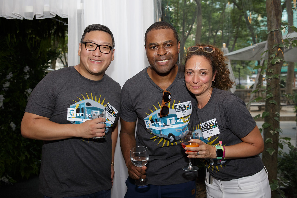 GT_Law's tweet photo. The last stop on the second leg of GT's #GettingTogetherTour tour was in New York City! Our NY & Westchester County office attorneys and staff celebrated with a fun night out. This tour stop supported the @FoodBank4NYC & @FeedWestchester. #GreenbergTouring https://t.co/UkEGNGGFTG