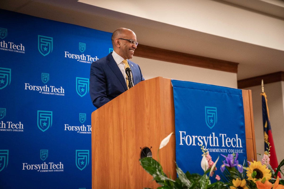 ForsythTechCC's tweet photo. FREE COLLEGE FOR ALL 2021 NC HIGH SCHOOL GRADUATES! Today was a special day as we made this announcement! We're excited for this life-changing opportunity for these remarkable students! We helped over 💯 students get registered & ready to start class this fall! #APlaceOfPromise https://t.co/t9mQi7C4xw