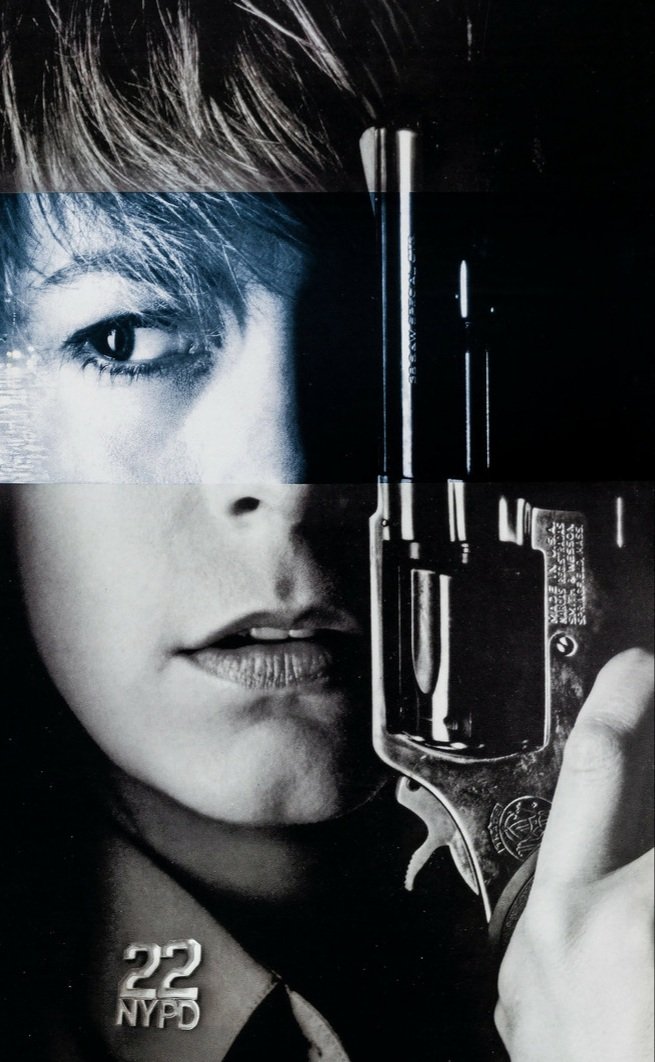 wayneley's tweet photo. I forgot how much I hated Ron Silver in Kathryn Bigelow's fantastic BLUE STEEL : Jamie Lee Curtis, Clancy Brown & Kevin Dunn are all good but Silver's crazed, creepy obsessive serial killer really gets under my skin & delivers that perfect movie villain #ClassicRewatch #BlueSteel https://t.co/L6lcwXTJR6