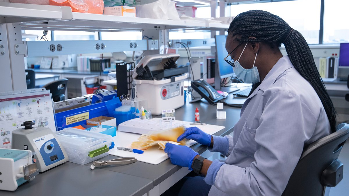 LoyolaMedMD's tweet photo. On June 8th, @LoyolaHealth celebrated the ribbon cutting for the new Regional Clinical Laboratory.

The new lab will lead to improved turnaround times and be able to support future growth and expansion into emerging technologies and lab testing methodologies. https://t.co/XvM2JKJUKh
