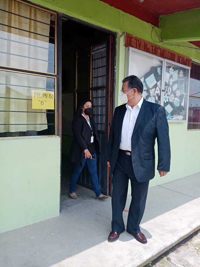 TBC_EdoMex's tweet photo. Gira de trabajo en el plantel @08_tbc perteneciente a la  @Z11tbc que abarca el municipio de Ixtlahuaca Región Valle de Toluca, donde acudió el subdirector @77Luispumas  y nuestro director @monroy_serafin  @israeljeronimol @DGEMSedomex @jorgegalileocv @DGEMSedomex @EdomexDgfa https://t.co/F0y0sQaHtc