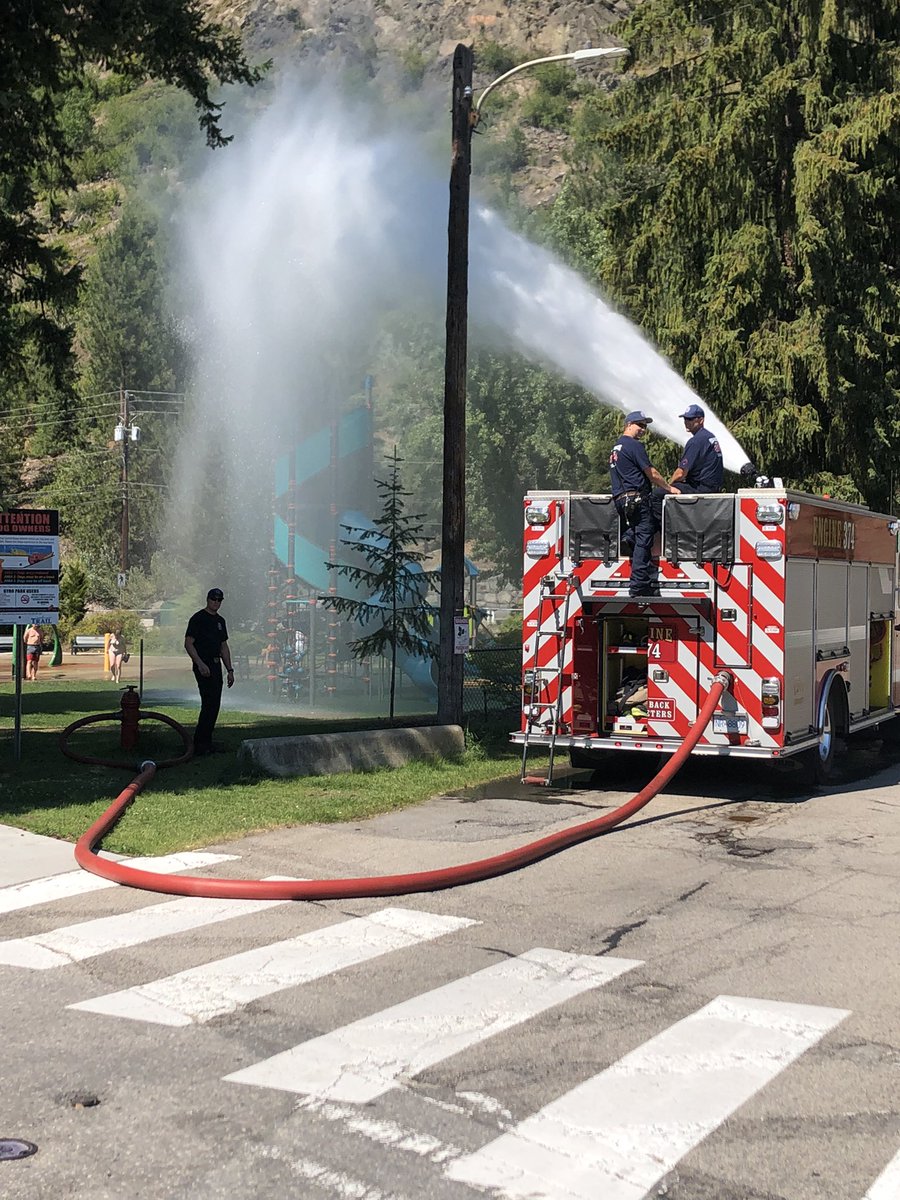 ChiefDerby's tweet image. So this is happening right now. The Gyro Park water park just got supersized and the kids are loving it, so are the firefighters 🚒 

@TheCityofTrail @trailfire941 @TrailDailyTimes @BCFireChiefs