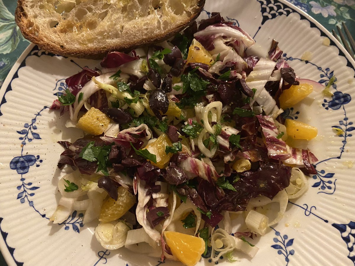 A salad of Fennel, Radicchio, Orange, Black Olives, Red Onions, and Parsley along with @supermoonbakehouse bread with Olive Oil brought to you by fridge foraging and too-hot-to-cook weather.
.
.
.
#salad #summersalad #nocookingrequired #saladfordinner #heatwave #dinnerforone