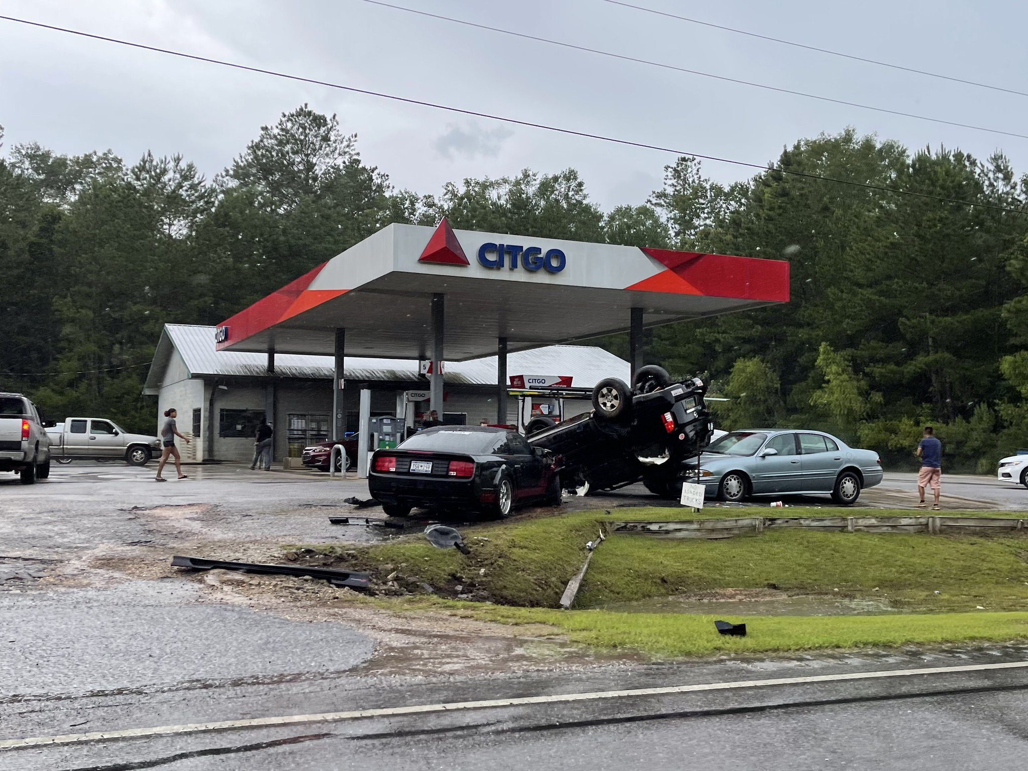 Spinks Megginson on Twitter "😳 Castleberry, AL…