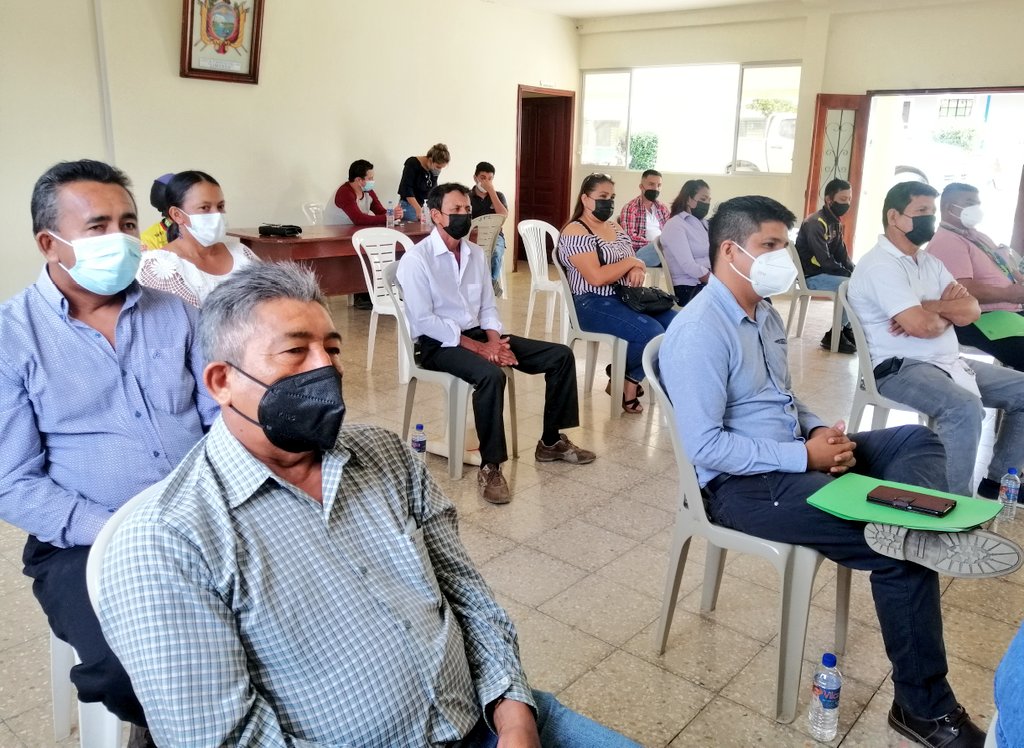 #Loja | El Ministerio de Agricultura entregó títulos de propiedad de tierras en el cantón Zapotillo.

AUDIO►bit.ly/3y6QmQH