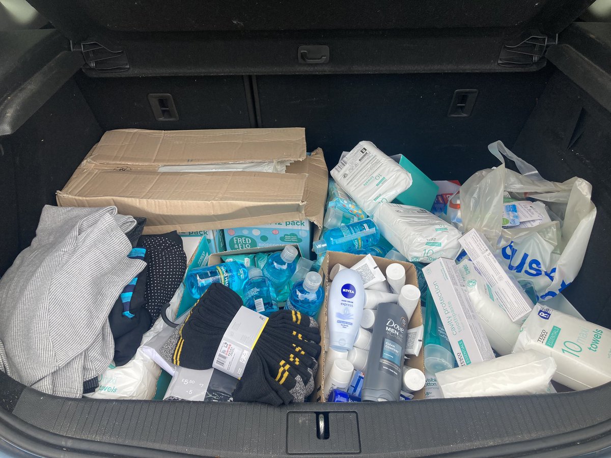 Charlotte Crabtree (@charl0tte120688) on Twitter photo We joined forces tonightโฆ 3 convenience stores & 1 large store, all came together to go out and help <a href="/CHWHofficial/">Cold Hands Warm Hearts</a> give out much needed supplies to homeless people.Many thanks @MrsToora for the donations too, it was much appreciated #Middleton #manchester #homelessness <a href="/Tesco/">Tesco</a> ๐งก We joined forces tonightโฆ 3 convenience stores & 1 large store, all came together to go out and help <a href="/CHWHofficial/">Cold Hands Warm Hearts</a> give out much needed supplies to homeless people.Many thanks @MrsToora for the donations too, it was much appreciated #Middleton #manchester #homelessness <a href="/Tesco/">Tesco</a> ๐งก
