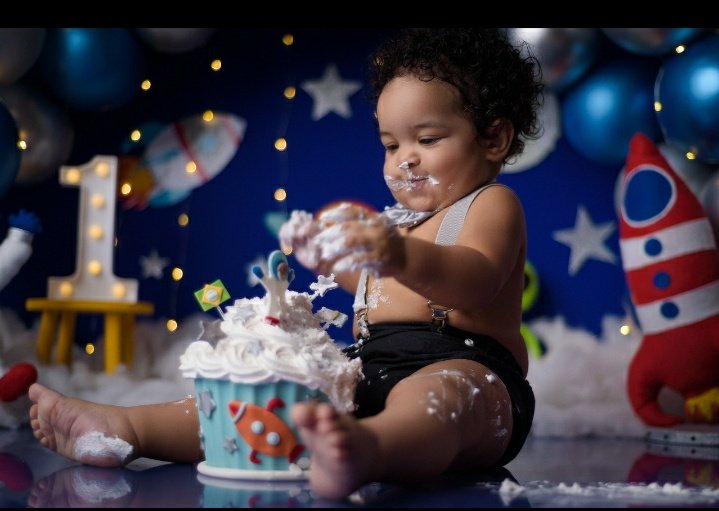 Raybalbino1's tweet photo. Meu astronauta mais lindo do mundo! #Ridan fez 1aninho 💙 https://t.co/7LdBwyaI5O