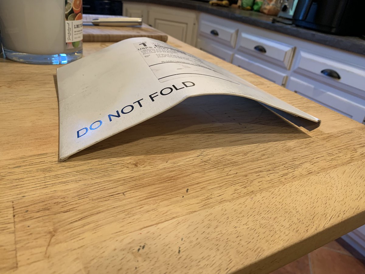 JunaBugz's tweet photo. @USPS 5 years of hard work for my bent masters diploma 🤷🏼‍♀️ https://t.co/mn0ZAtniQ6