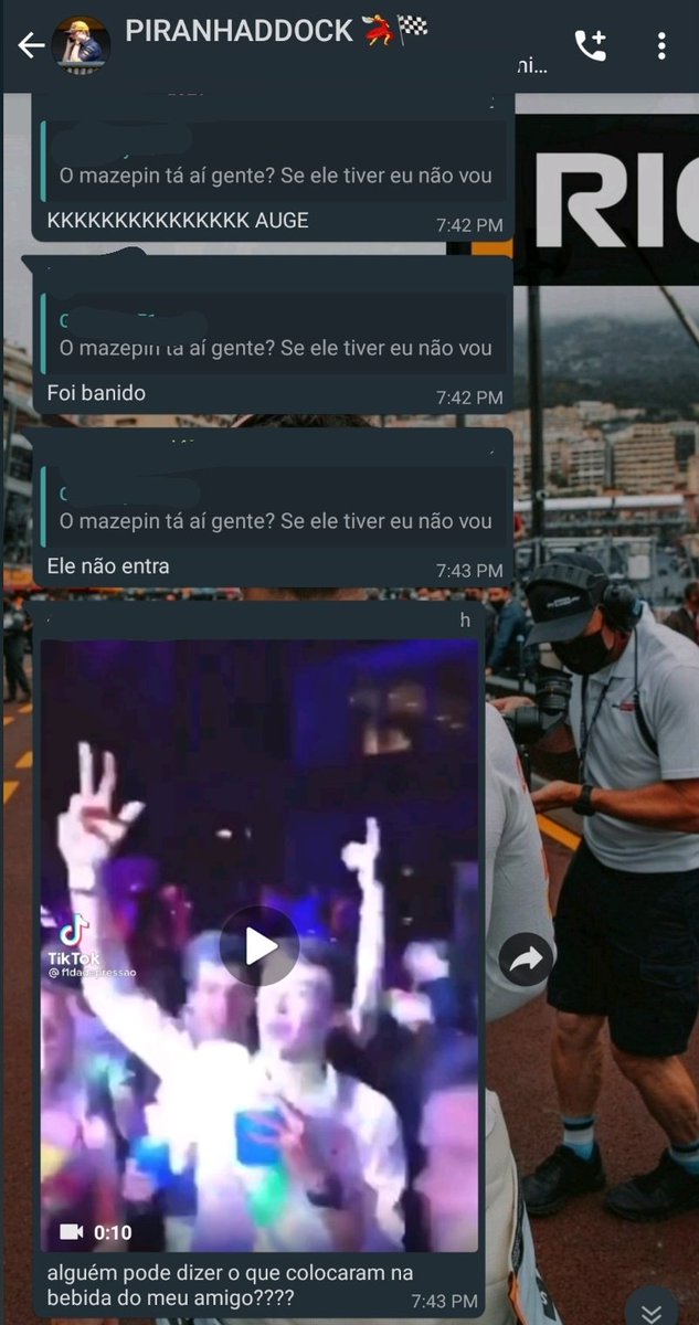 piranhaddock's tweet photo. E O MAZEPIN??? não entra.
Enquanto isso, queremos saber o que colocaram na bebida do george https://t.co/ahf02SxoQB