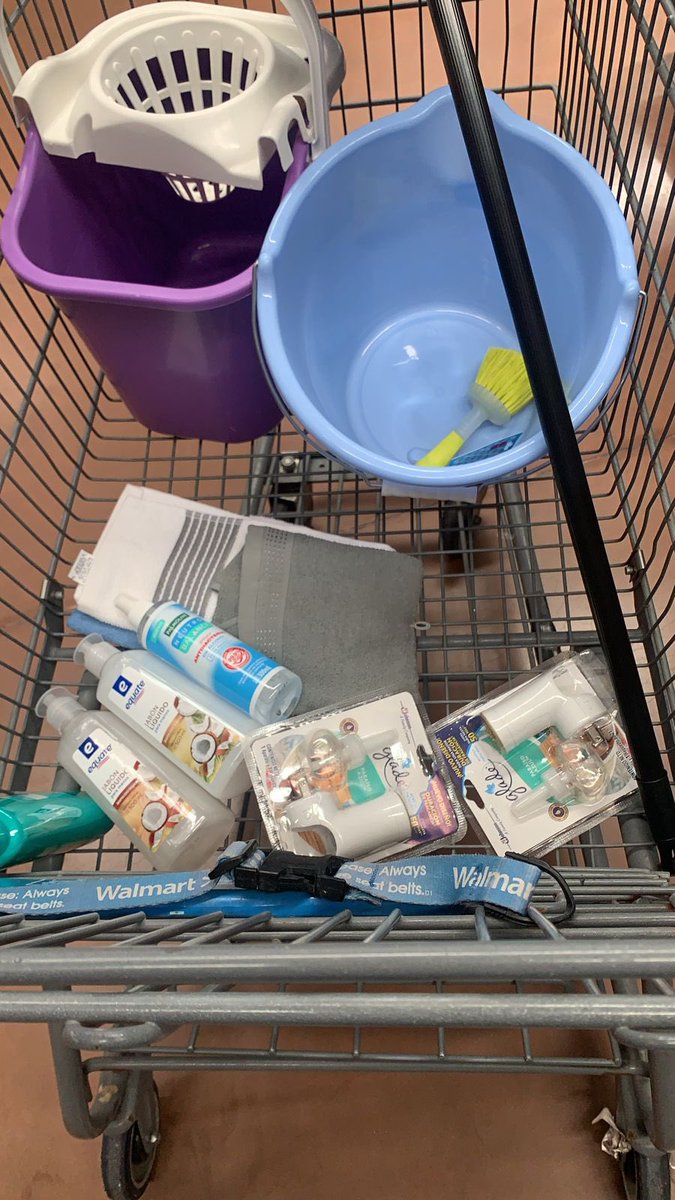 unaabogadacool's tweet photo. La neta si ta cañooooon 🥵 pero que bien se siente equipar tu casita, all by yourself, poco a poco 🥰 #mesientocool https://t.co/ynP1WI1pCH
