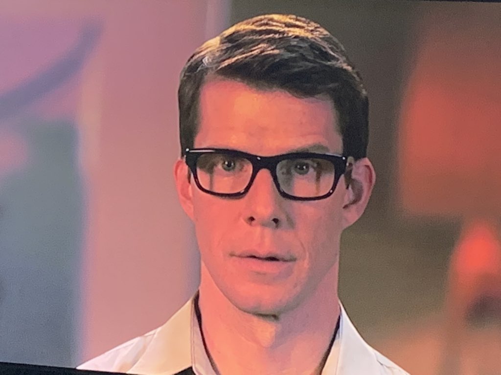 LoaderNancy's tweet image. Excellent writing… Sometimes, if you’re an introvert (like me), you cannot forget who you were in high school.  @HallmarkDrama @Eric_Mabius @RealBrookeD @Bart_Fisher @RandPope @HallmarkDrama #HTFIL