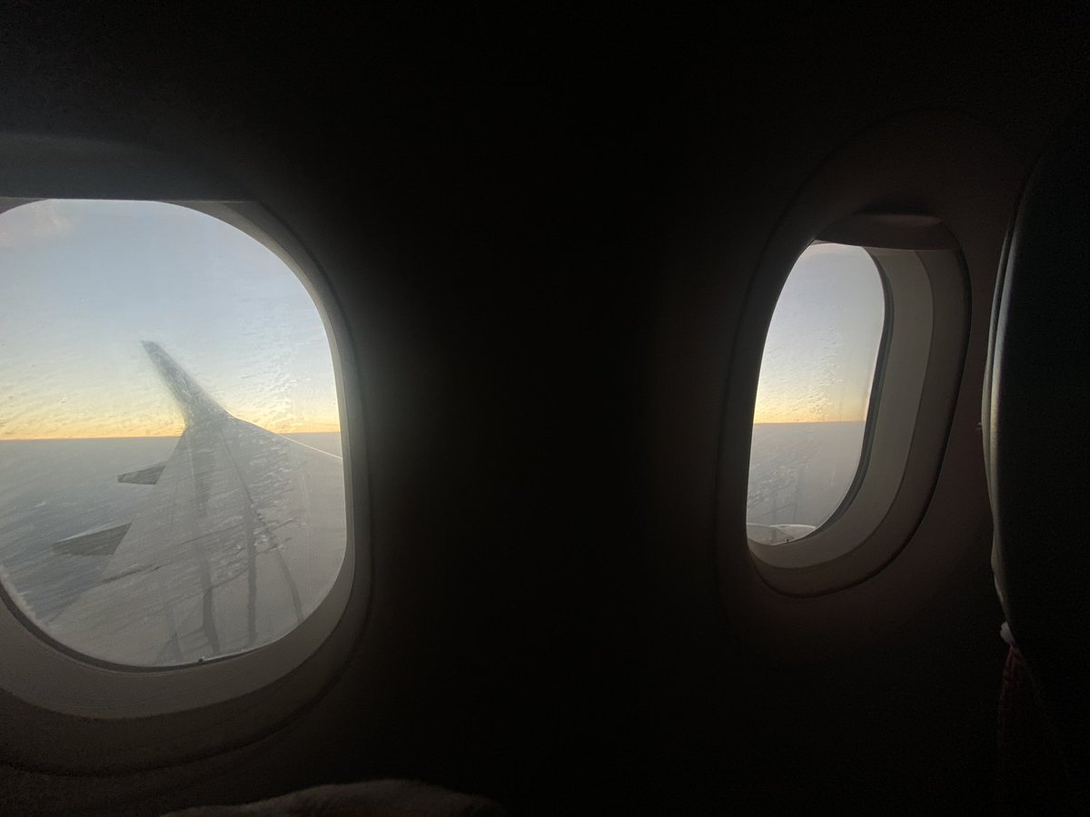 mu_8o's tweet photo. Travel ✈️✈️. https://t.co/deoxncHlCR
