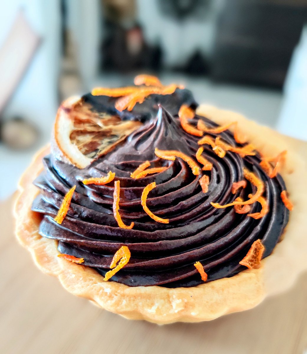 HerbsnSpices1's tweet photo. Chocolate Tart
#desserts
#dessertweek
#tartshell
#chocolatetart
#mousse
#chocolateweek
#peachcobbler
#cobbler
#fruitcobbler
#weekendmeal
#weeklymeal
#weeklymenu
#homechef
#HomeChefMatters
#homechefmeals
#rummyskitchen
#HerbsnSpices
@JoyAndLife
@thefbai https://t.co/h4HyQlfeKN