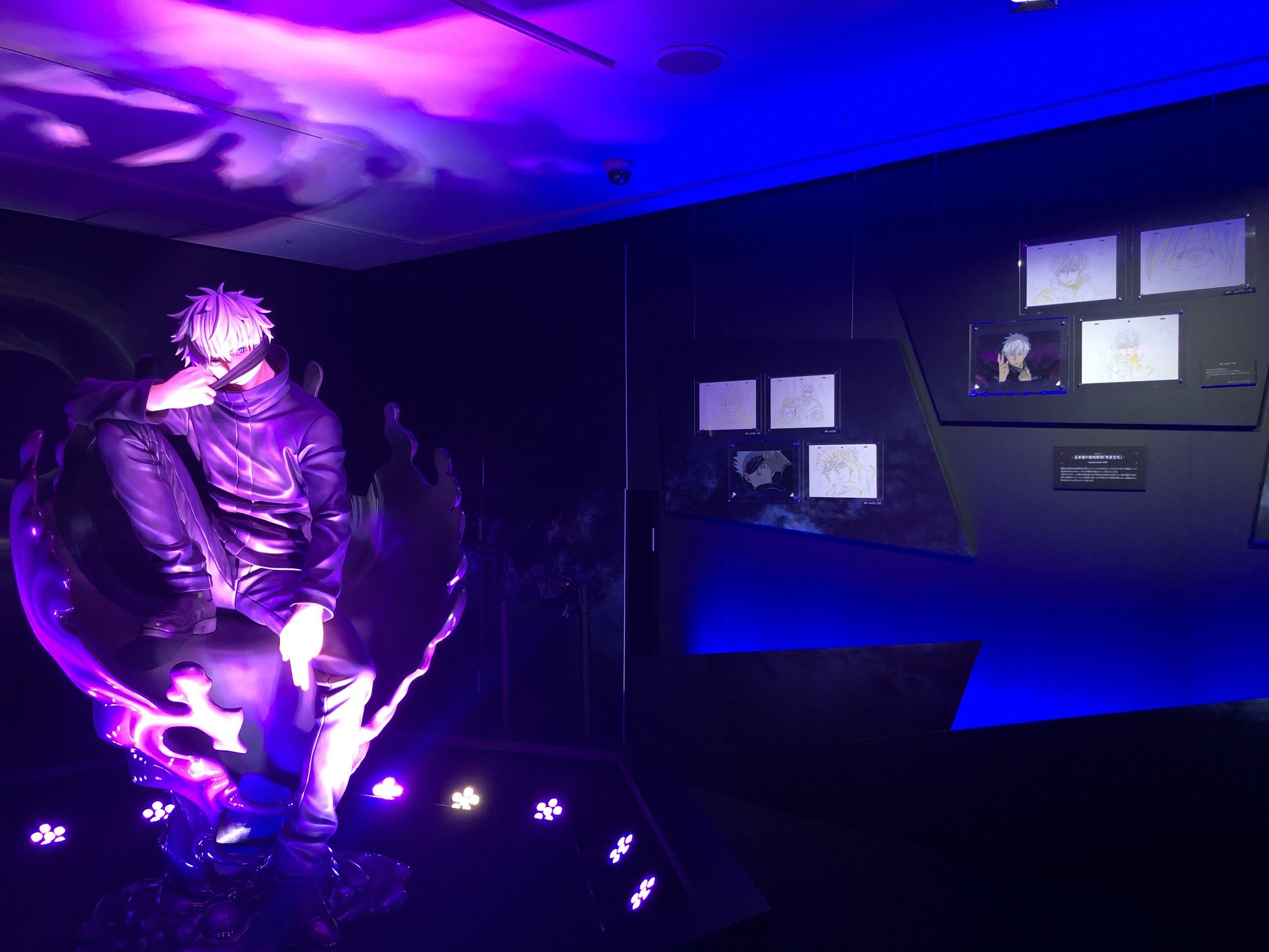 Gojo life size statue Clearance