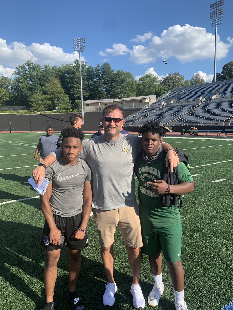 tyliklong1's tweet photo. Thank you for having me coach, it was an honor! @Towson_FB @Coach_Ambrose https://t.co/mT2KUSRYfc